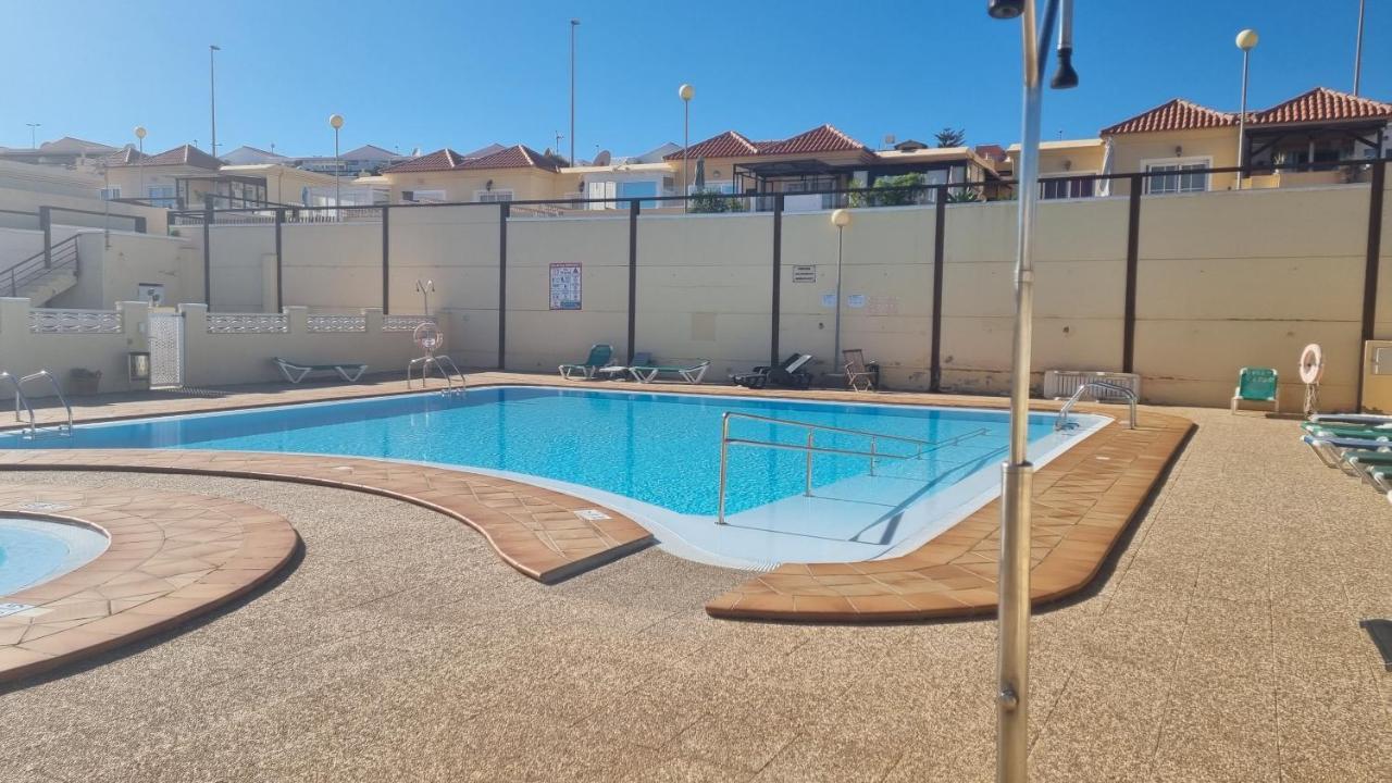 Brisa Marina - Vista Golf 2 - Wifi - Swimming Pool Villa Caleta De Fuste Exterior photo